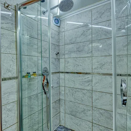 New Galata Hotel 2*