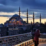 New Galata ホテル 2*