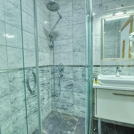 New Galata Otel 2*